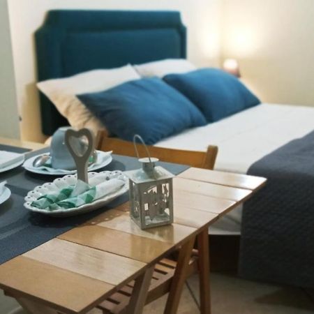 Palazzo Saraceno Apartment-Taras Таранто Экстерьер фото